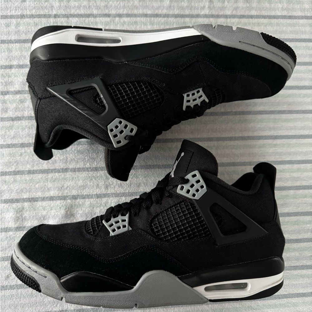Air Jordan 4 Retro SE Black Canvas